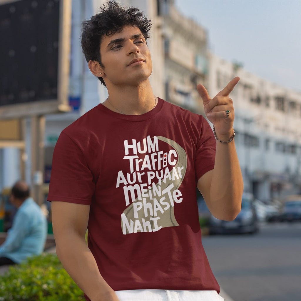 Hum Traffic Aur Pyaar Main Phaste - Men T Shirt