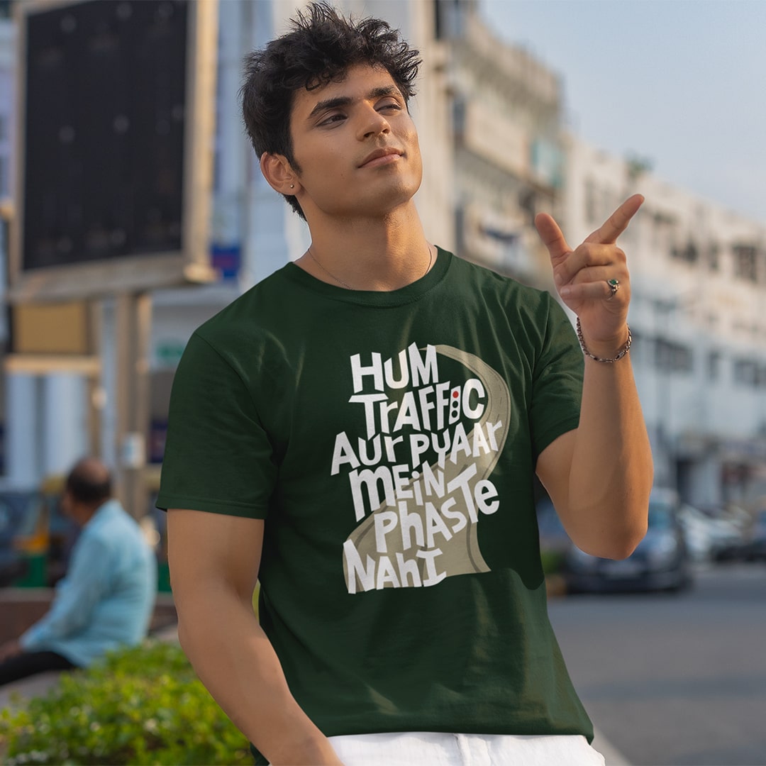 Hum Traffic Aur Pyaar Main Phaste - Men T Shirt