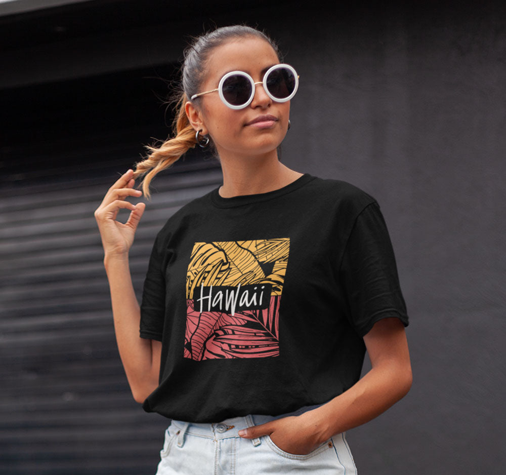 Hawaii - Women Graphic Lycra T-Shirt